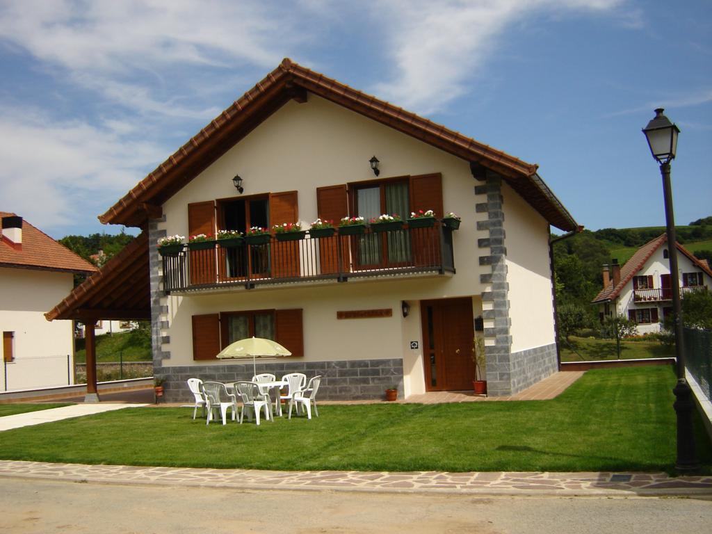 Albergue Irugoienea Espinal-Auzperri Kültér fotó